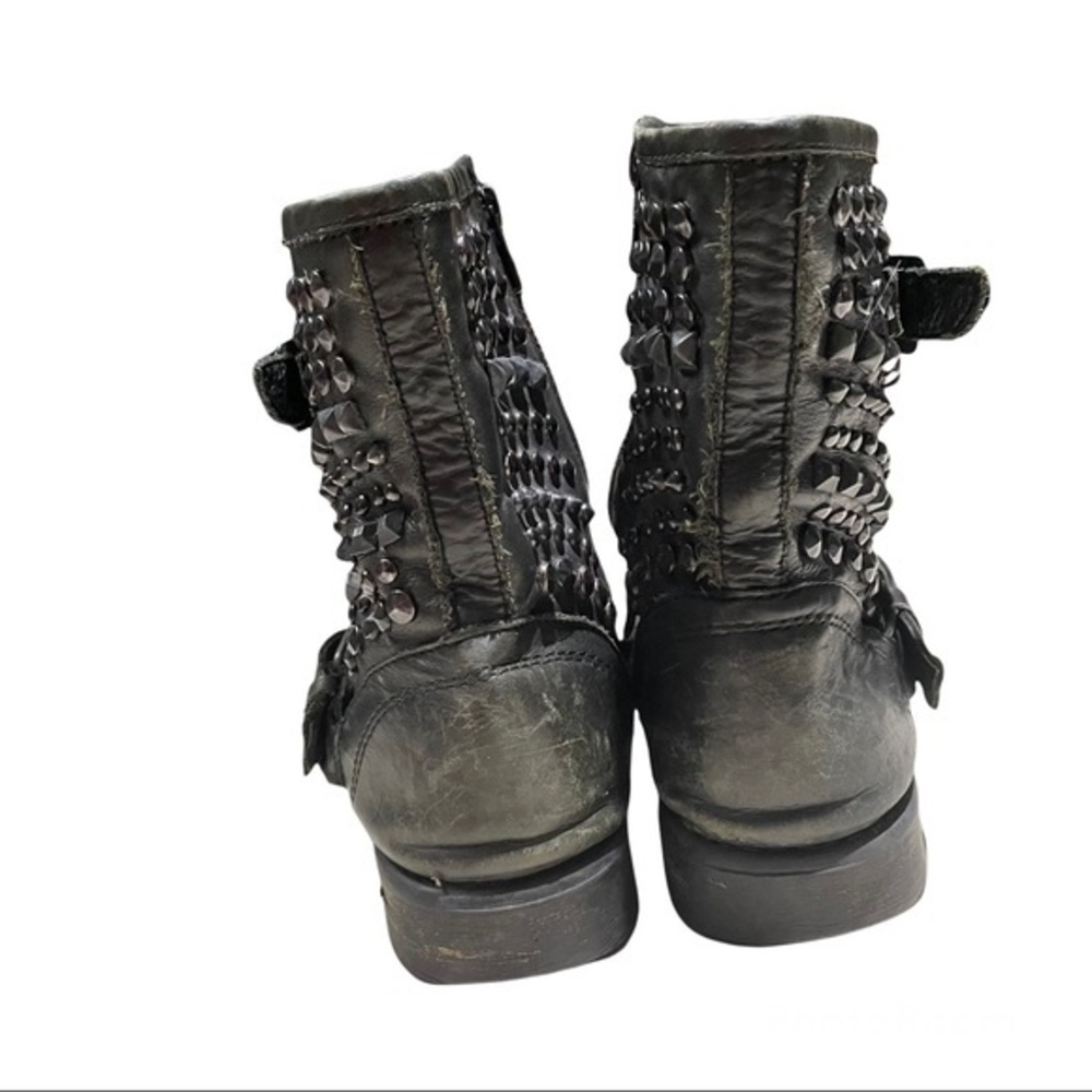 Steve Madden Leather Distressed Rugged Studded Buckle Moto Boots Size 8 - Picture 4 of 8